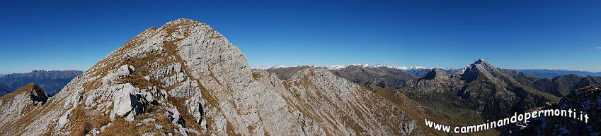 09 12681 Panoramica dalla cresta.jpg